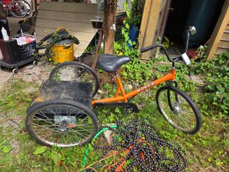 Works man cycles "MOVER" trike . THIS BIKE HAS BEEN RIDDEN LESS THEN 5 MILES