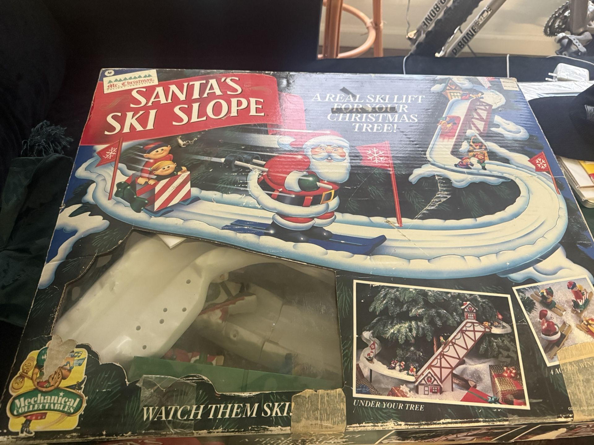 🎄 Vintage Santa’s Ski Slope – COMPLETE • ORIGINAL BOX • PAPERWORK INCLUDED $350 OBO – Museum-Quality Collector Set