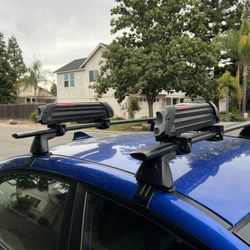 Roof Rack: Yakima BaseLine System W/ Fishing Rod Holder
