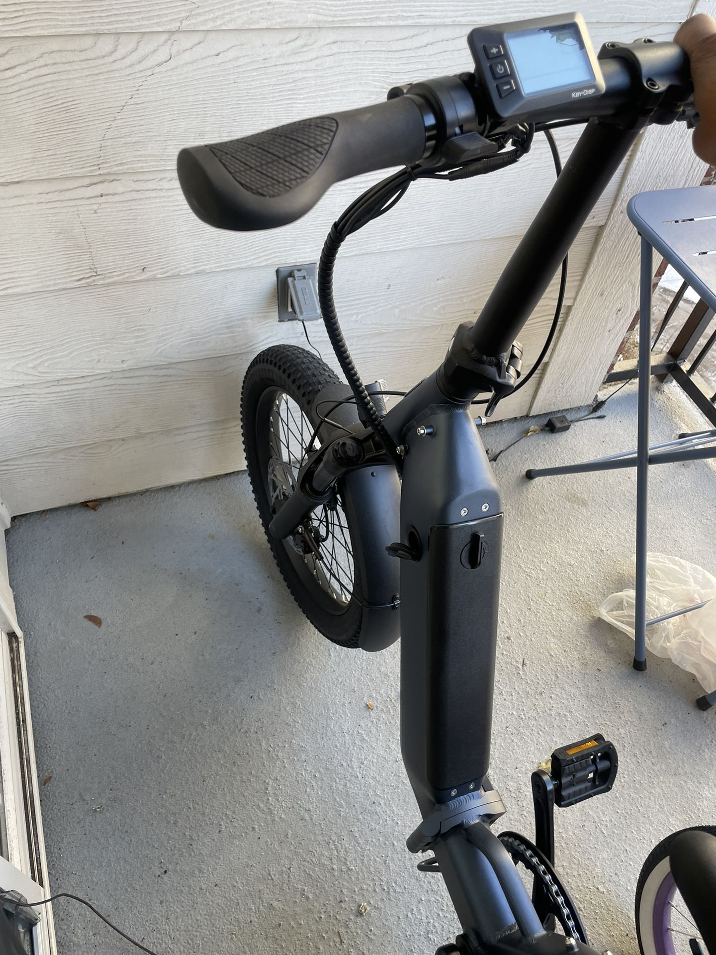 Ride1Up E-bike