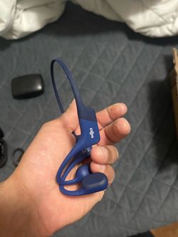 Bluetooth headphones
