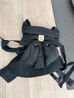 Ergo baby carrier