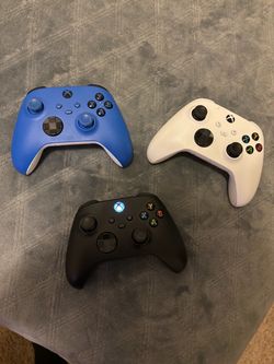 Xbox series s/x controllers
