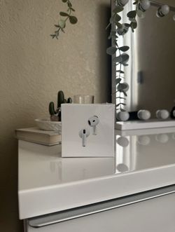 Apple Airpods 4 SEALED