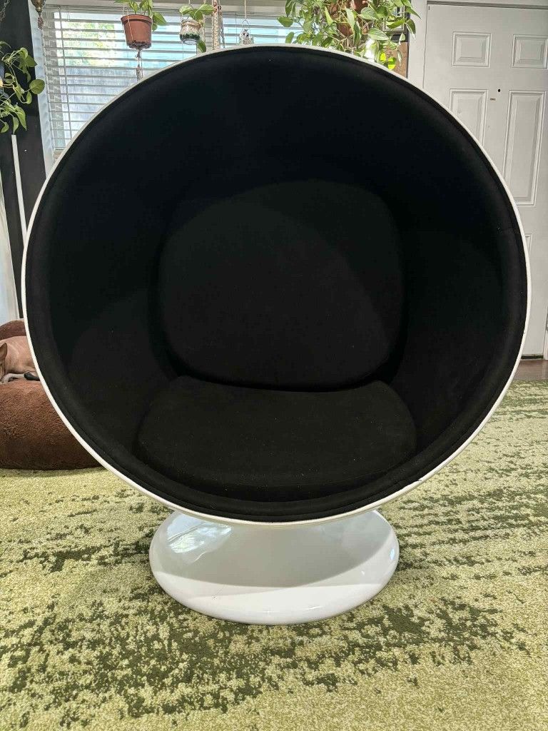 Vintage Ball Chair