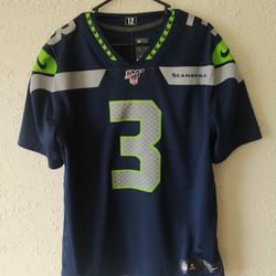 On Field Russell Wilson Jersey (Large)