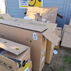 Free Free Boxes  1400 Niles st Bakersfield ca In front of the Niles drug store