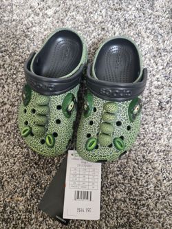 Dinosaur Crocs Toddler size 10