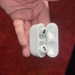 Air Pods / Gaming Headsets