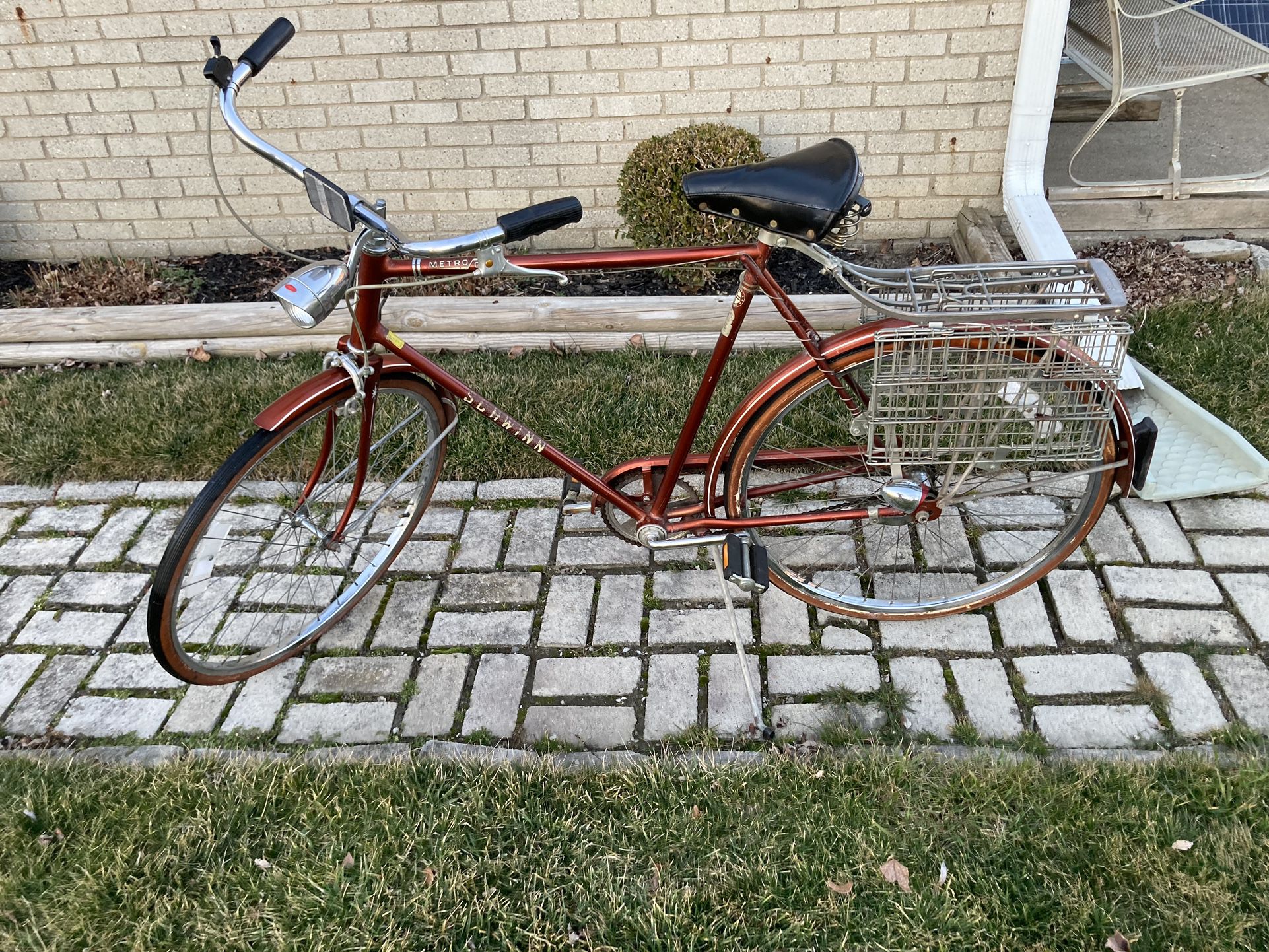 Vantage Schwann Bike