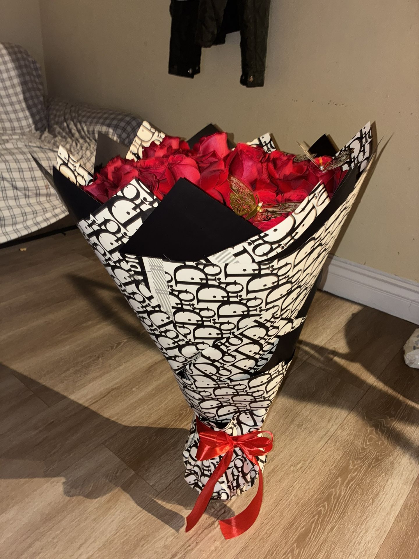 Flowers/ Red Roses / Arrangements/ Bouquet/ Flores Naturales / Ramo