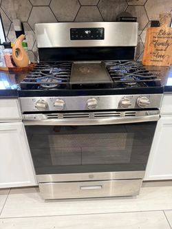 GE gas stove