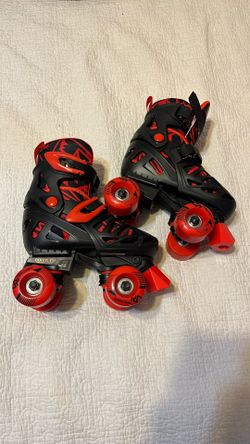 Rollerderby  Adjustable Rollerblades Fits Sizes 12 To 2