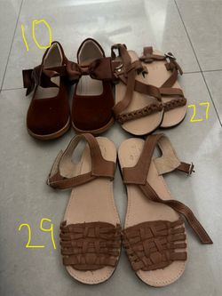 Girls shoes