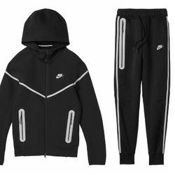 Nike Tech Reflective 