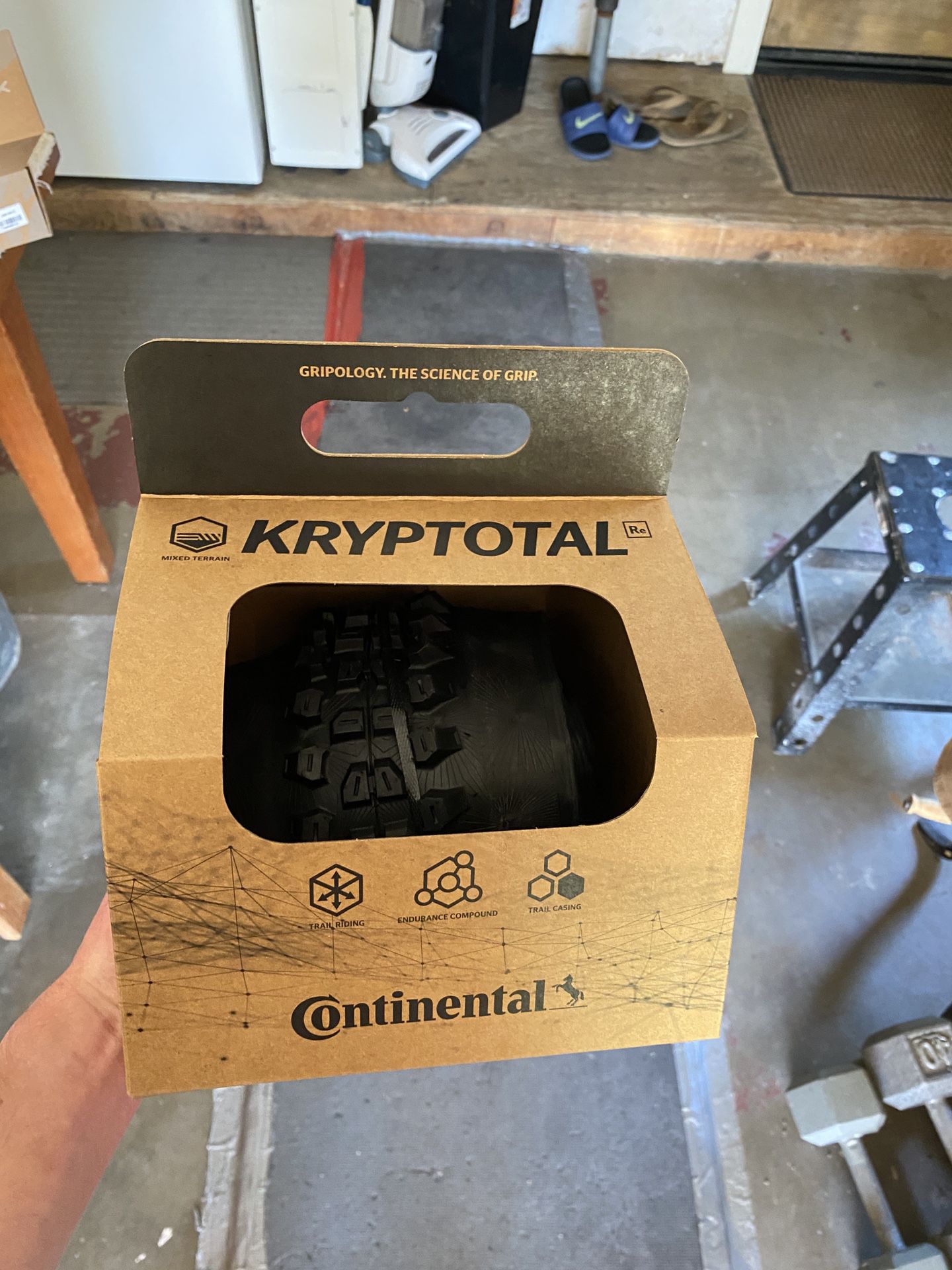 Continental Kryptotal Re Trail Casing 27.5 X 2.4
