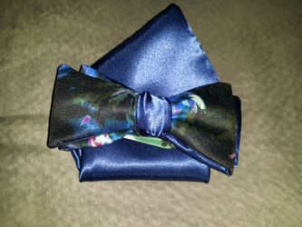 Custom bow tie & Haniciff