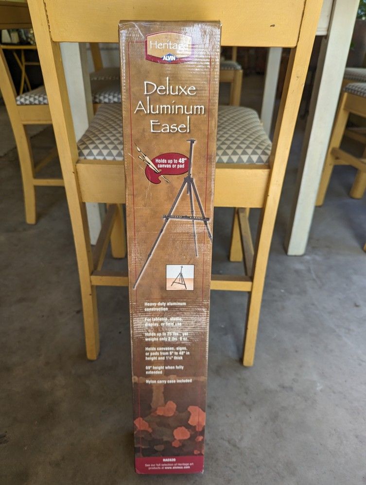 Deluxe Aluminum Easel (Unused)