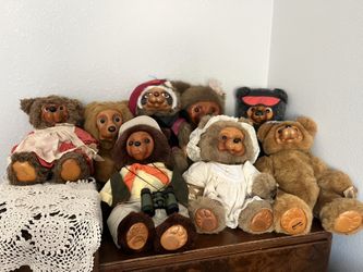 Raikes Bears Collection Teddy Bear 185.00 Set Of 8 Or 25.00 Each.