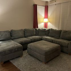 FREE Large Grey Sectional with Chaise and Ottoman