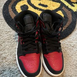 Jordan 1  (women)