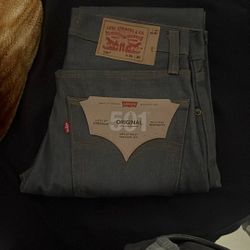 Levi 501s Grey