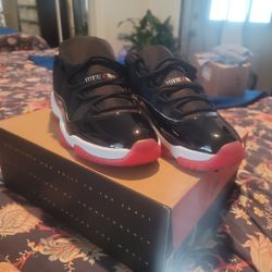 Air Jordan 11 Retro Low