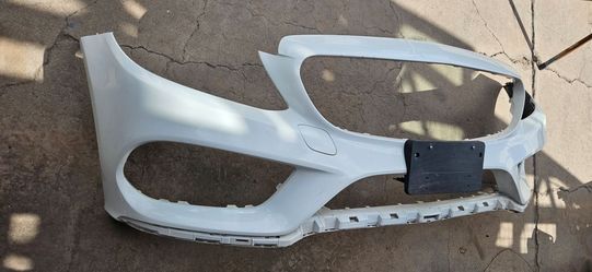Mercedes Benz class C300 Front Bumper OEM