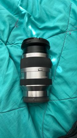 Sony E Mount lens 18-200!