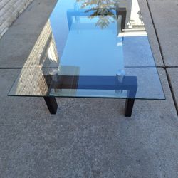 Set of Coffee Tables 