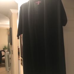 Gloria Vanderbilt black short sleeve cartigan