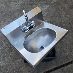 19"W STAINLESS STEEL HAND SINK with BRAND NEW FAUCET and DRAIN 