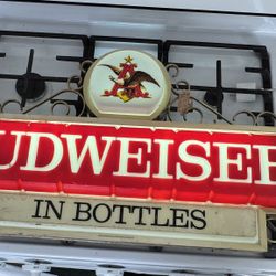 BUDWEISER LIGHT UP SIGN FROM 1967