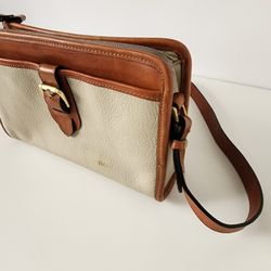 Liz Claiborne Leather Cream & Tan Crossbody Bag Pockets 
