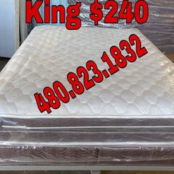 New King Plush Pillow Top/ Colchones 