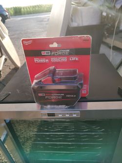 Milwaukee M18 12.0 Battery FORGE