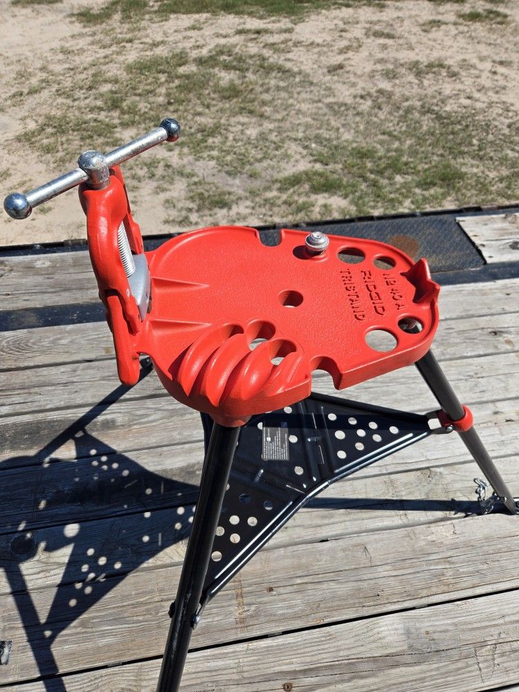 RIDGID TRISTAND Portable Chain Vise & Choke Vise COMBO