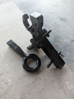 Pintle hook