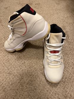 Air Jordan 11 Retro “platinum tint”