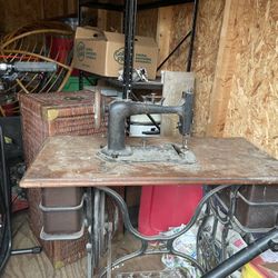 Antique Sewing Machine 