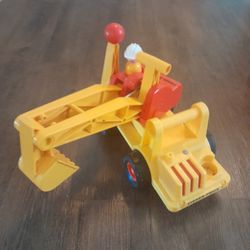 Vintage Fisher Price #301 Shovel Digger