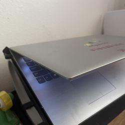 Laptop Lenovo 