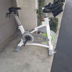 Used Stationary Bike 