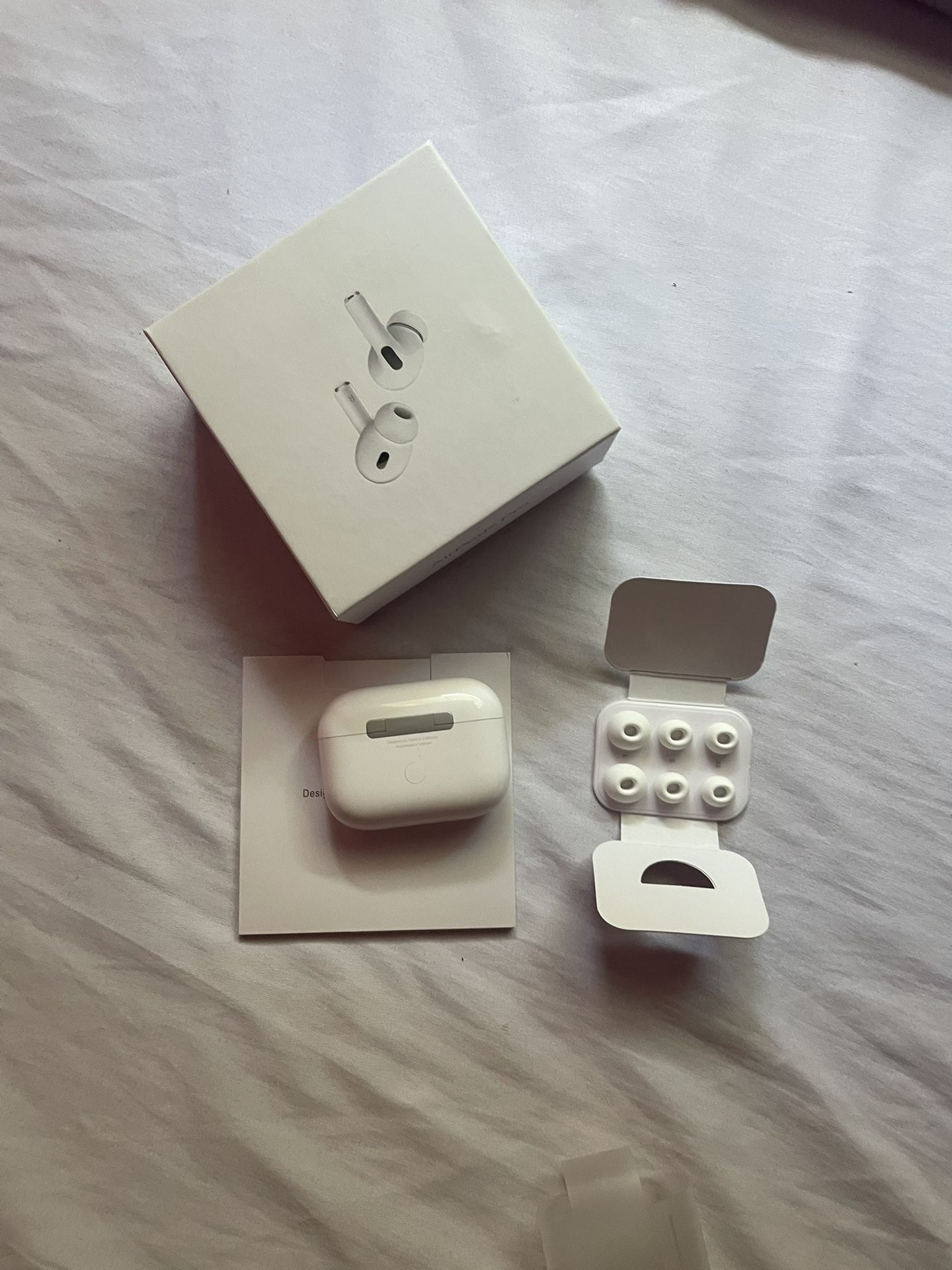 AirPods