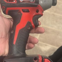 Milwuakee Drill Impact Driver