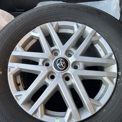 Wheels 18” & Tires 265/70R18