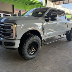 LIFT KITS AND LEVEL KITS 📲