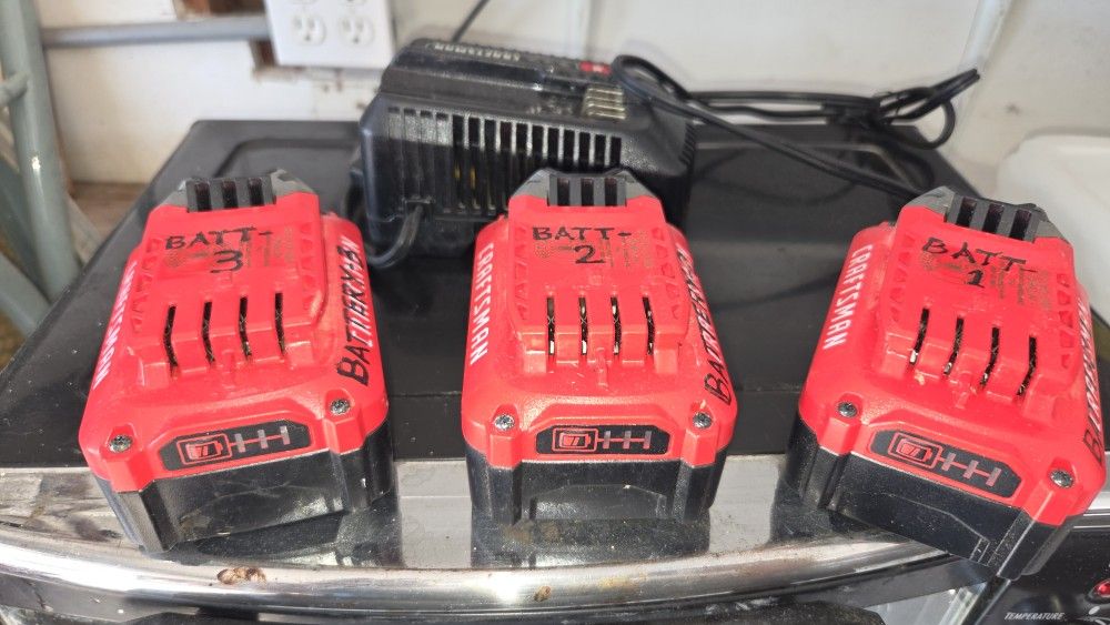 (Qty of 3) 20V Craftsman Batteries W Charger
