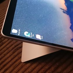 Microsoft Surface PRO 9 13 Inch 2880x1920 Touchscreen Intel Core i7-1265u 16 GB RAM 512 GB SSD Webcam Windows 11 Pro Keyboard & Docking Station 