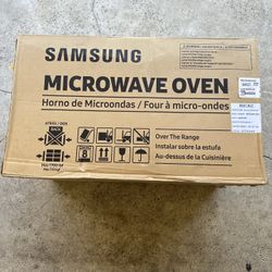 Samsung 1.6 cu. ft. OTR Microwave with Auto Cook in Stainless Steel
